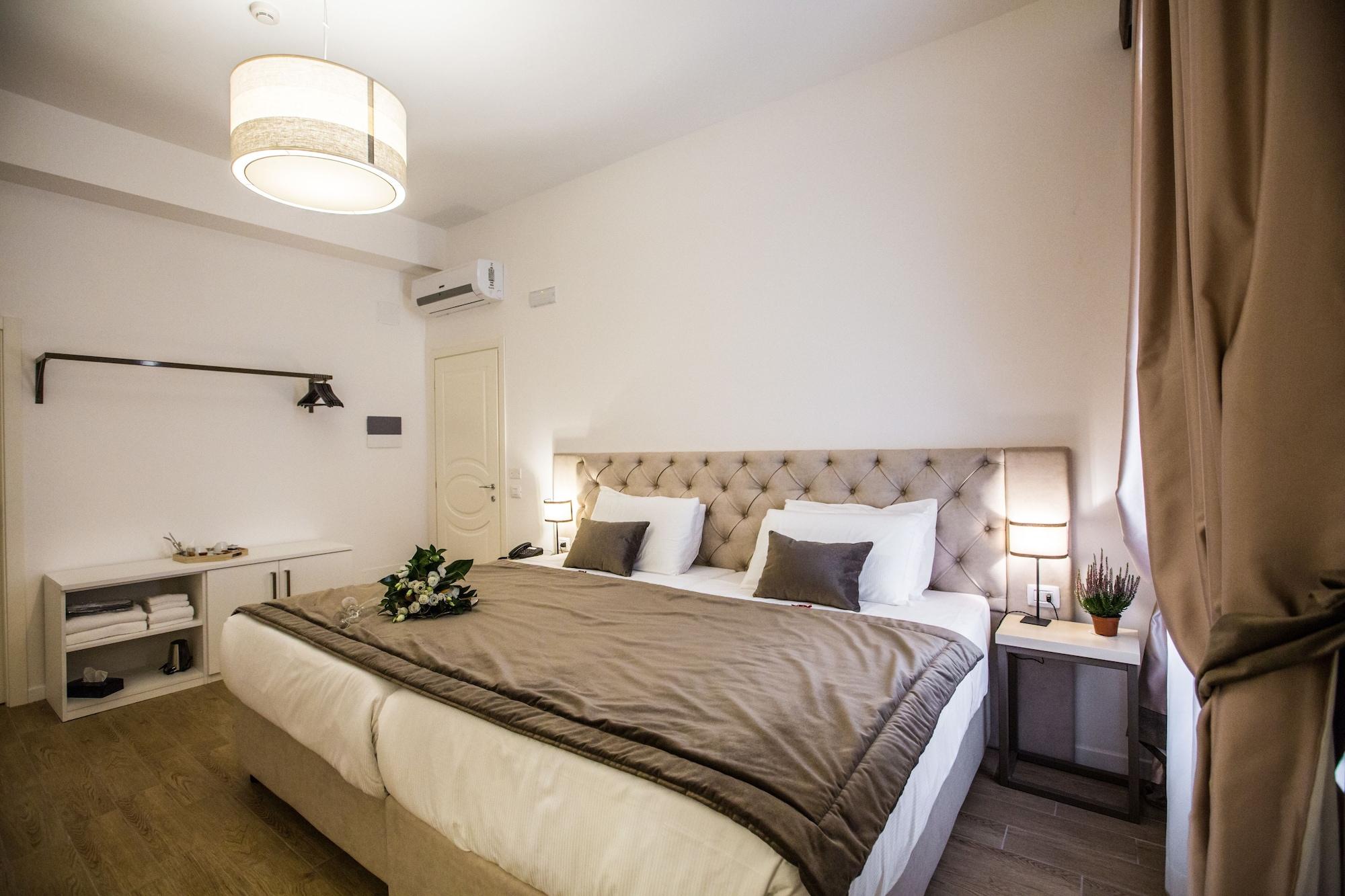 Chic & Town Luxury Rooms Rome Exterior photo